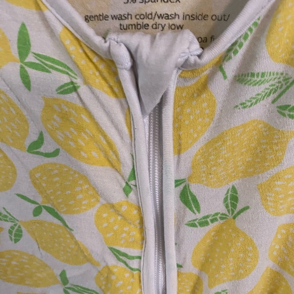 Little Sleepies Covertible Zipper Lemon Pajama. (18-24 Months) - Picture 9 of 11